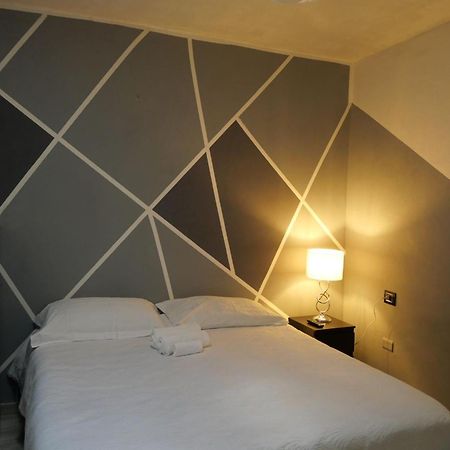 Easy Home - Piazza Del Popolo Ascoli Piceno Exterior foto